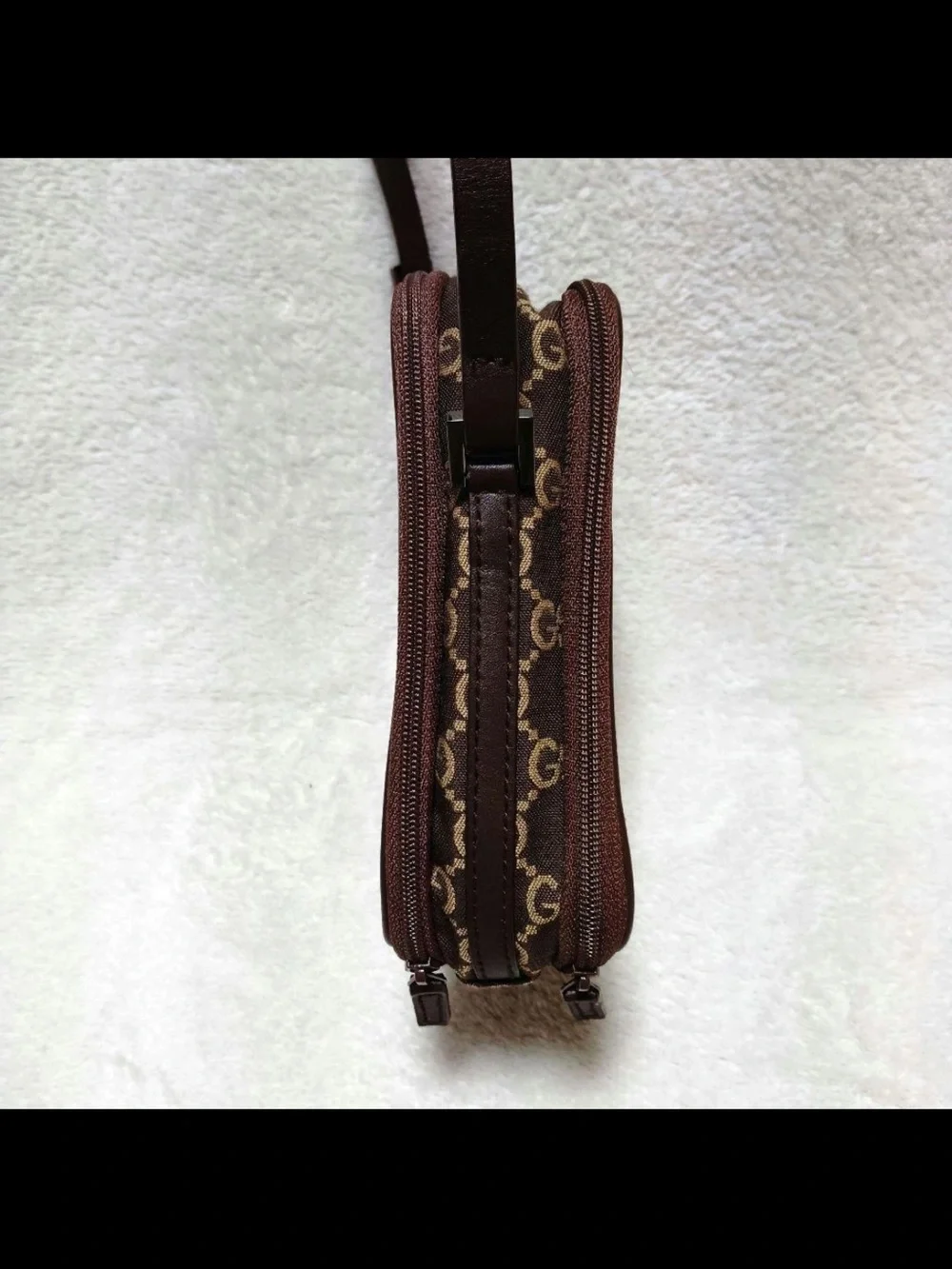 Gucci Brown GG Monogram Messenger Crossbody